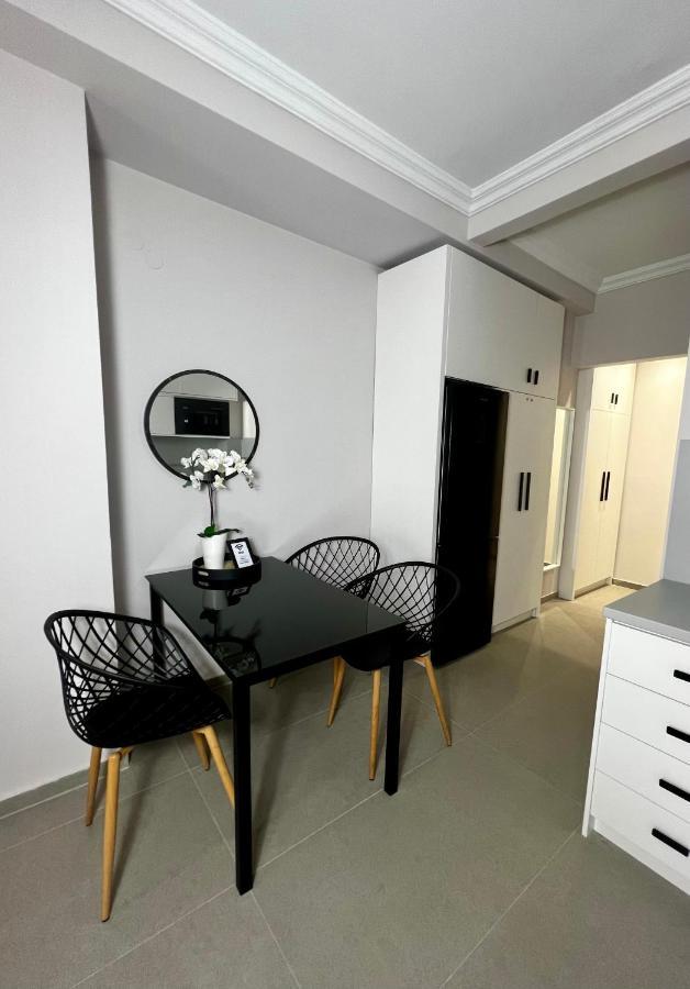 Agia Sofia Noir Apartment Selanik Dış mekan fotoğraf